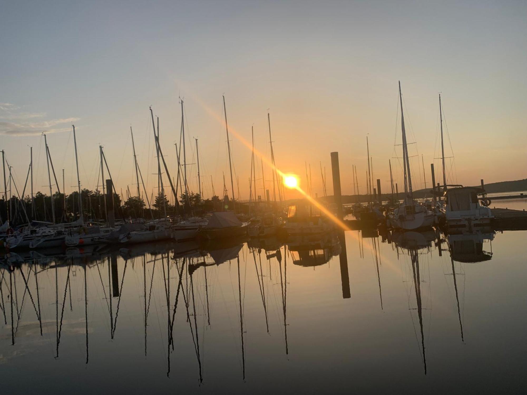 Sonniges 4 **** Dg-Apartment Mit Aufzug+Seeblick Pleinfeld Zewnętrze zdjęcie